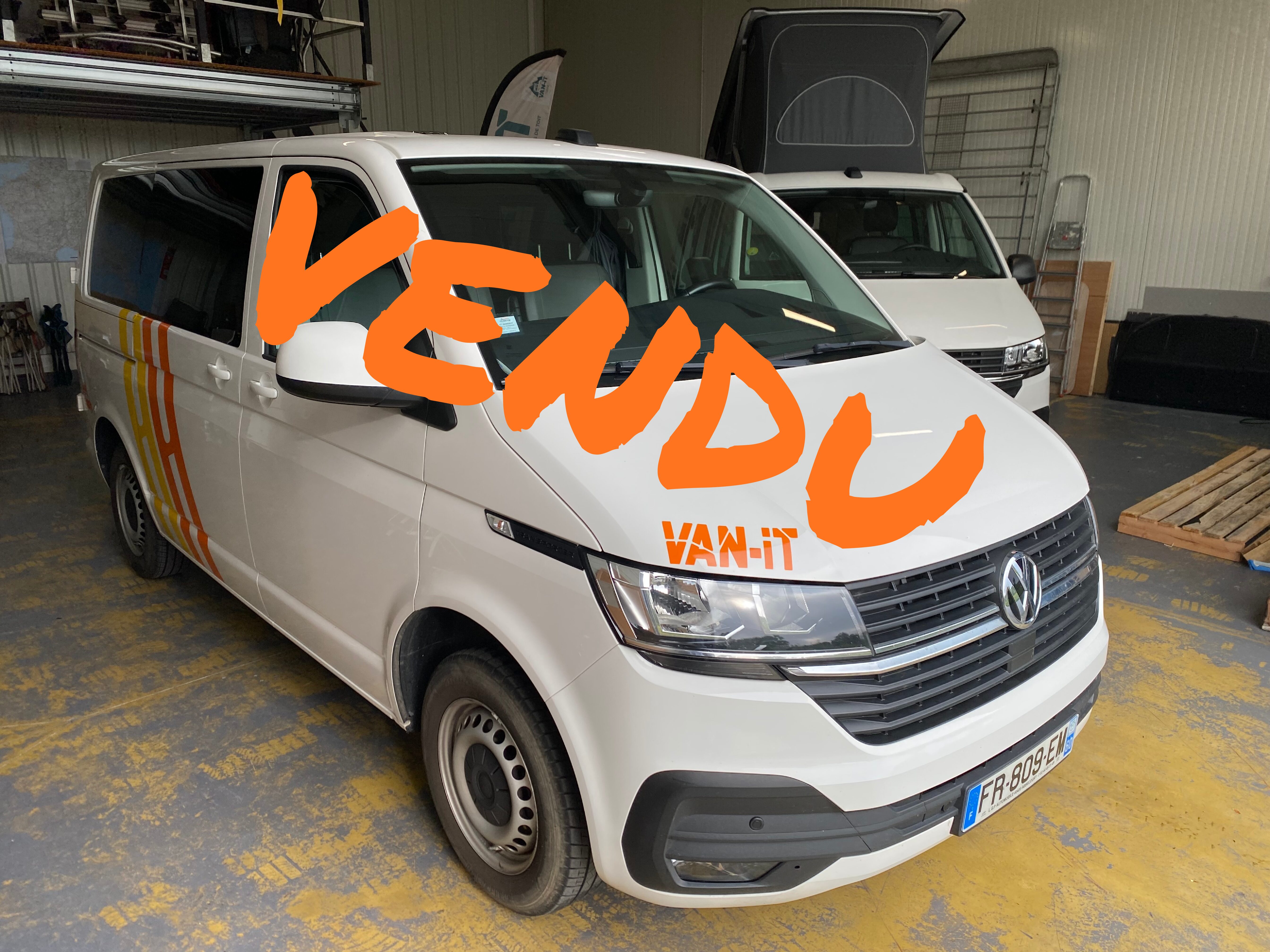 VENDU / VAN AMENAGE VOLKSWAGEN TRANSPORTER T6-1  VASP/2020 / 65000 kms / 34 900€