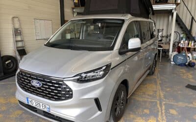 FORD PANAMA P10+ COMPACT EDITION  – 2L TD 136ch -Boite Auto – Avril 2025 – 27000 kms – 54 900€ – Prêt à partir en voyage  🚐